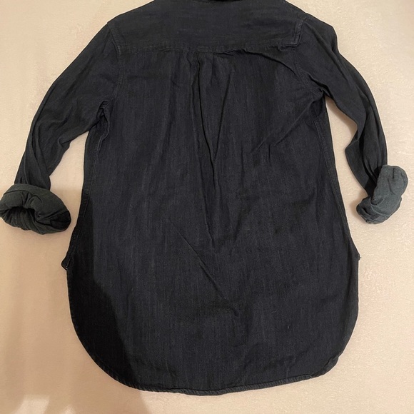 button up - Picture 2 of 2